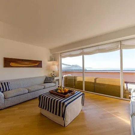 Altido Marvellous Penthouse In Appartamento *